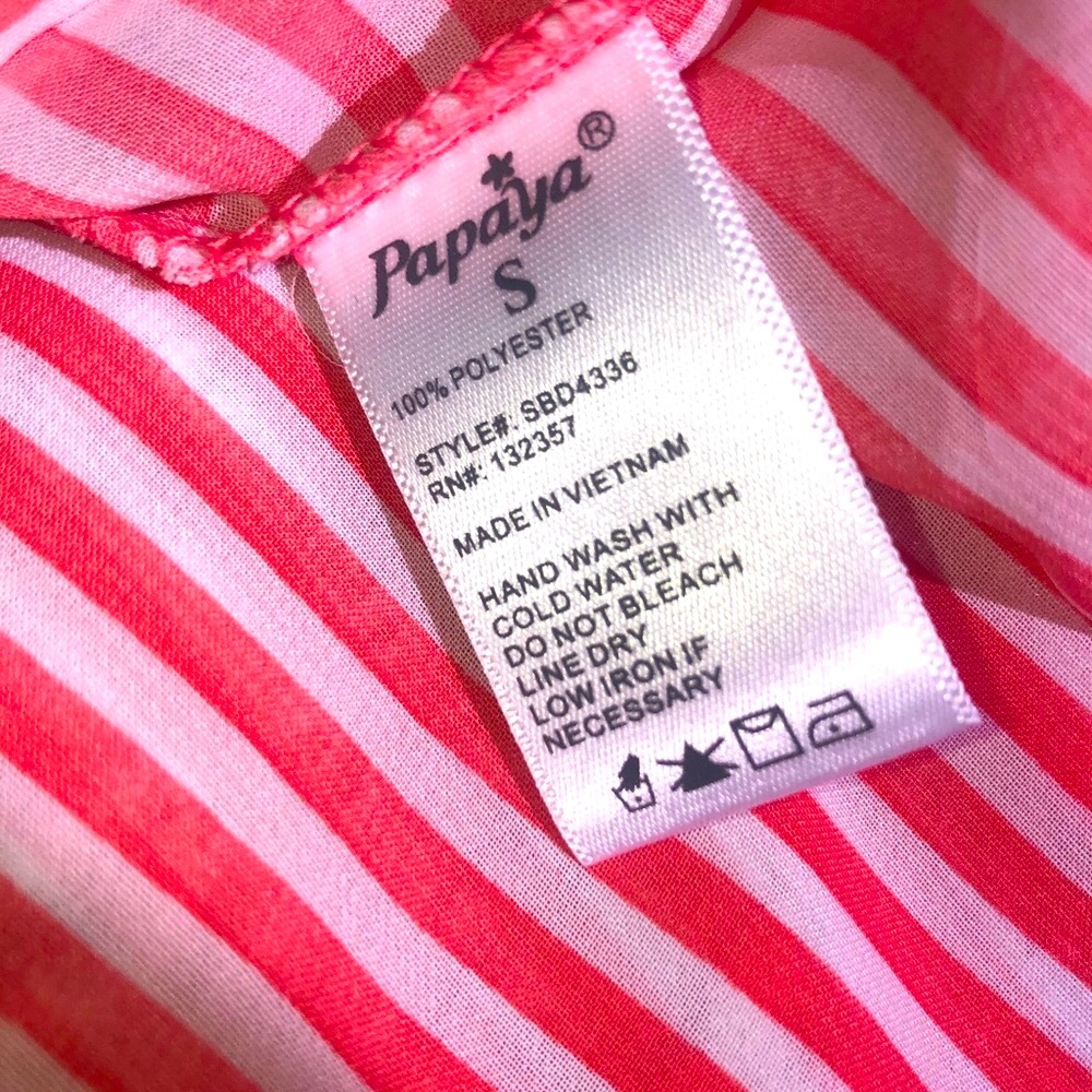 Button down blouse - Picture 3 of 4
